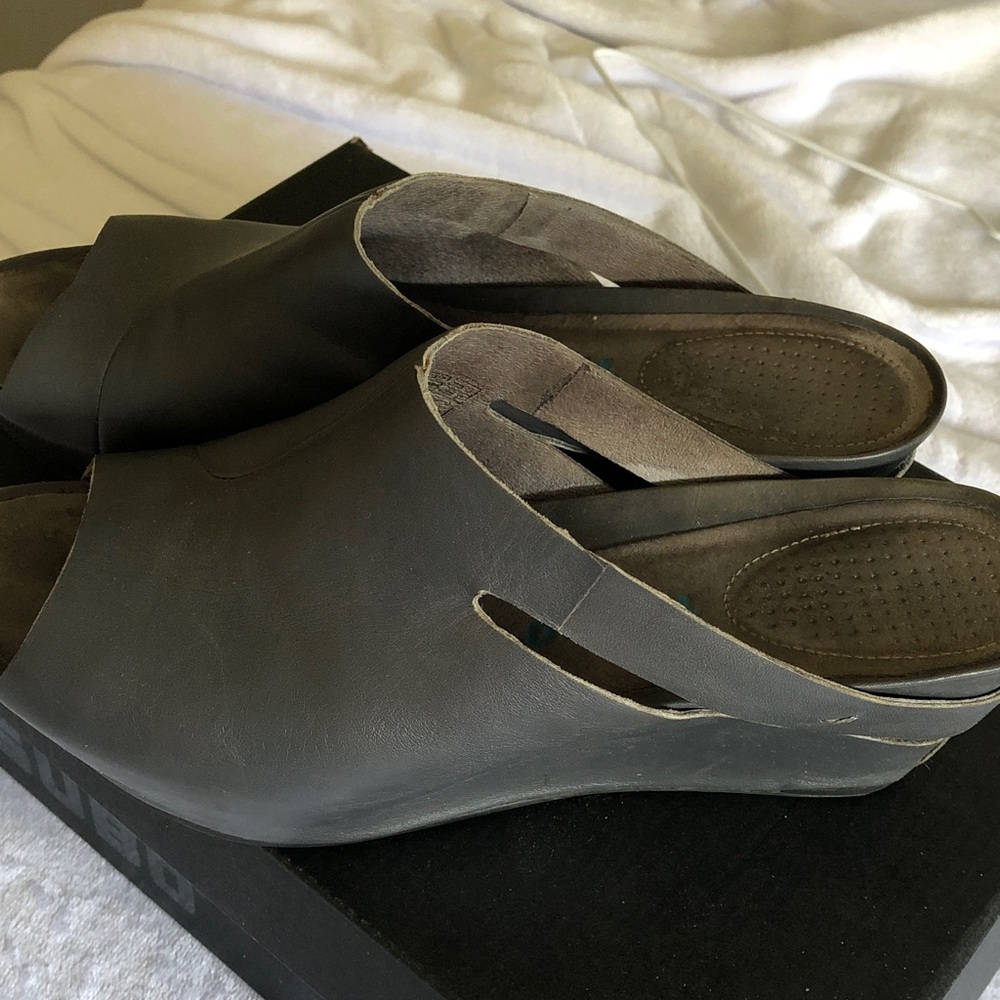Women’s Grey Leather Slip-On Clog Mule - Comfortable Everyday Shoe